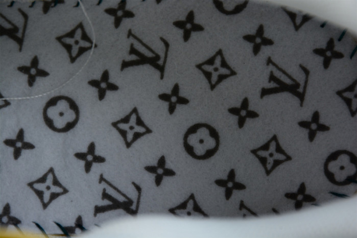 l&v snekaers l0000047