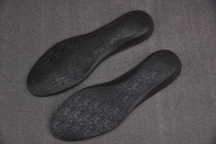 dio* sneakers t0000-035