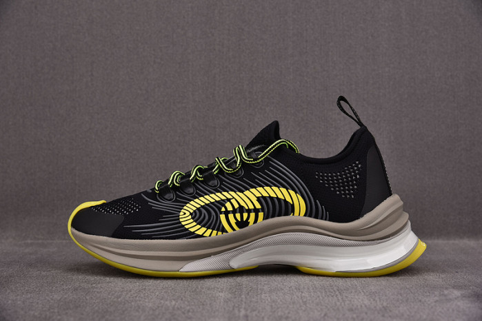 G*u*i* trainer sneaker80