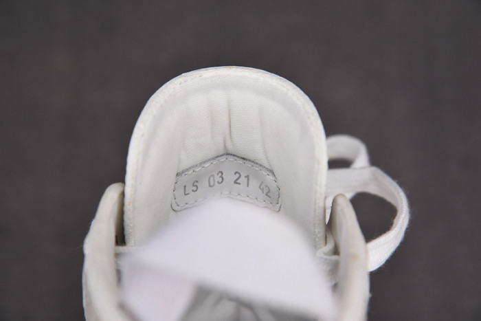 DIO* SNEAKERS B28 T0000-034