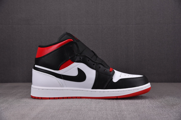air jordan 1 mid gym red black toe dq8426-106