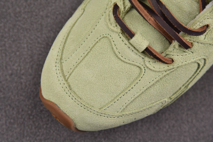 New Balance x MIU MIU NB530 NB000049