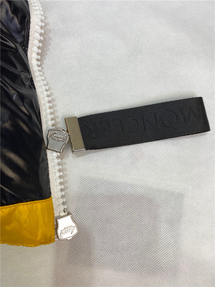 Moncler Down Jacket 73