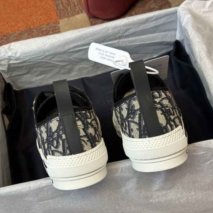 B23 OBLIQUE HIGH top SNEAKERS T00480H080