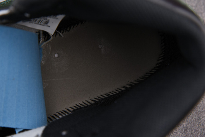 air jordan 1 retro high og "clay green" 555088-135