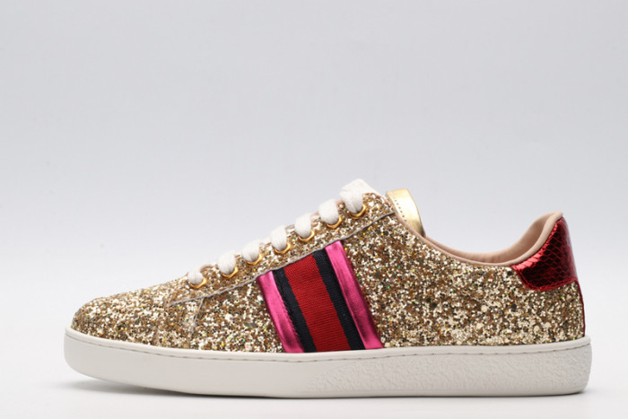 G*u*i* trainer sneaker74