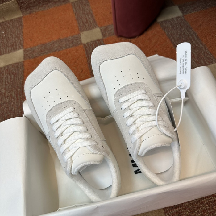 ma*s*n Ma*i*la sneaker mm000010