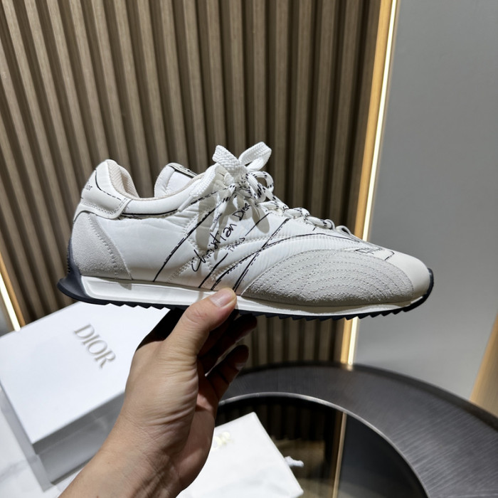 D1OR SNEAKERS T0000-234