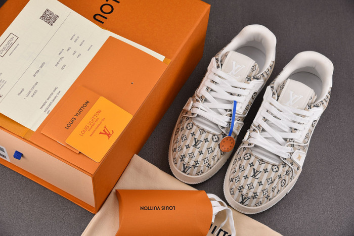 l&v snekaers l0000121