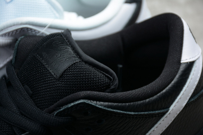 nike sb dunk low yin yang 313170-023