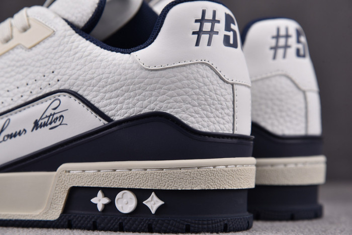 l&v snekaers l0000096