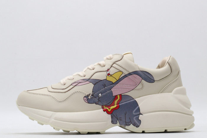 G*u*i* trainer sneaker11