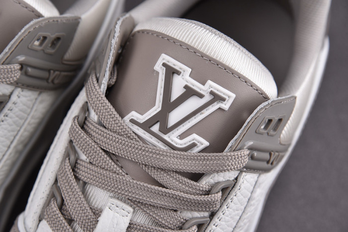 l&v snekaers l0000066