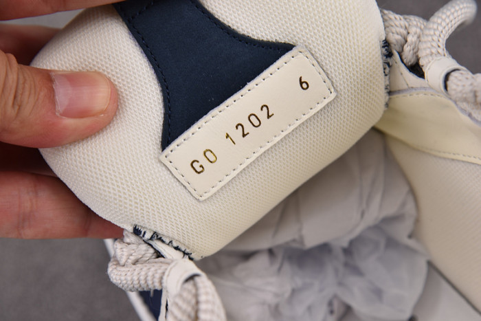 l&v snekaers l0000077