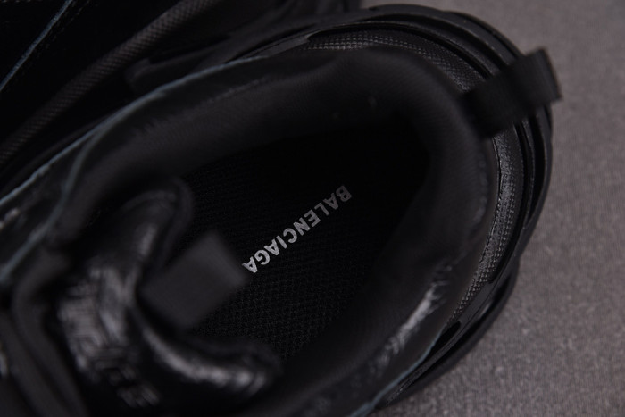 triples trainer sneakers 2000071