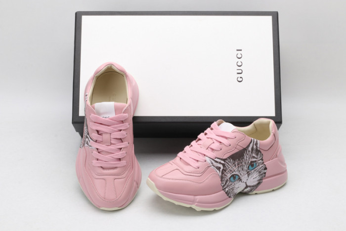 G*u*i* trainer sneaker18