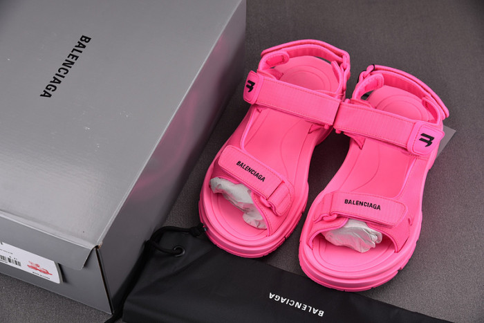 balenciag* sandal 43