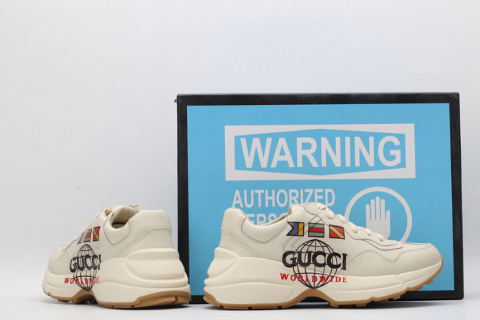 G*u*i* trainer sneaker12