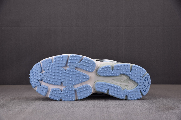 OFW Be Right Back BRB000011