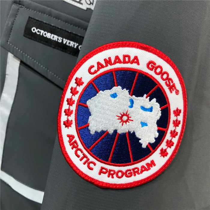 c*nada goose 33