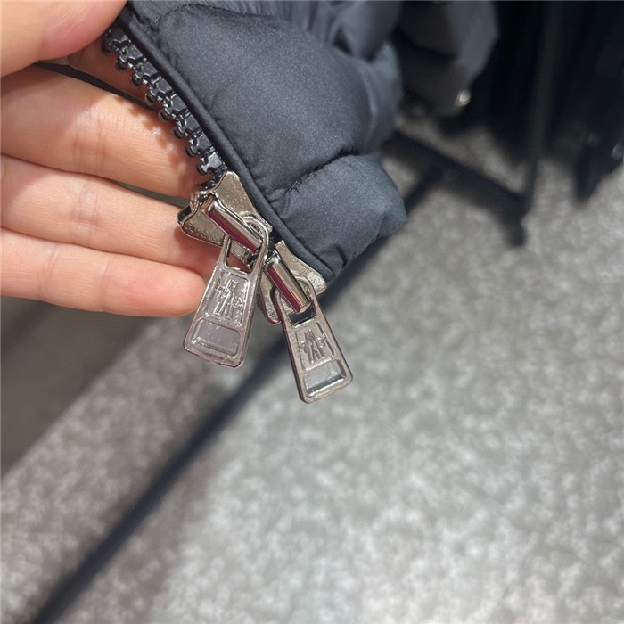 Moncler Down Jacket 62